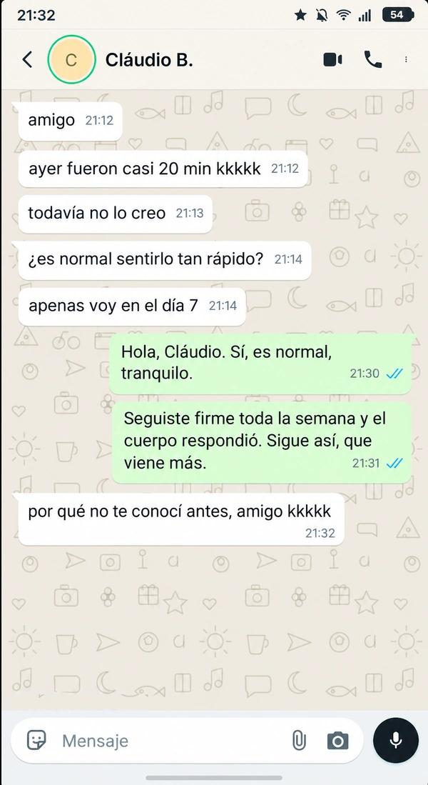 Captura de WhatsApp: alumno del día 7 reporta casi 20 minutos y aclara la duda directamente con Artur