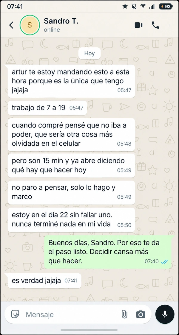 Captura de WhatsApp: alumno que trabaja de 7 a 19 dice que son 15 minutos al día y que está el día 22 sin perderse ni uno